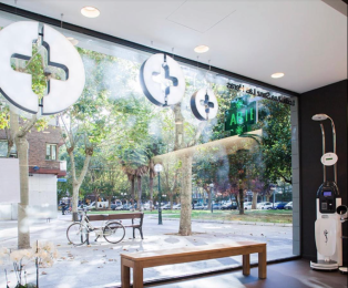 Colocación de pendientes