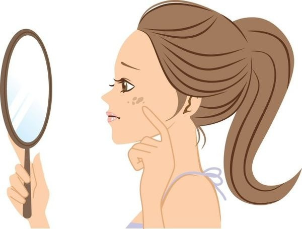 Mirallet mirallet... Què fem amb les taques a l'estiu?