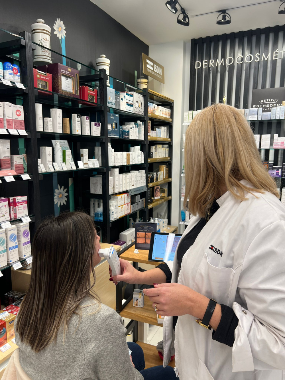 analisis facial con ISDIN