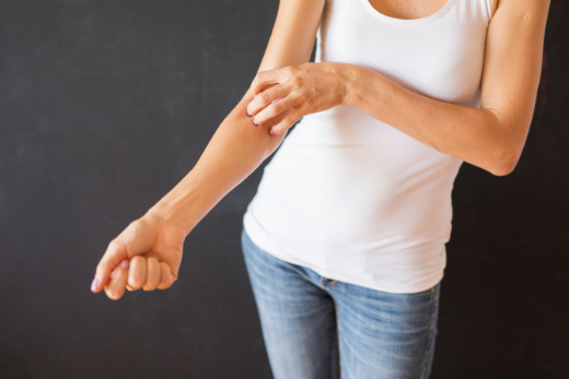 ¿Cómo debes cuidar tu piel atópica?