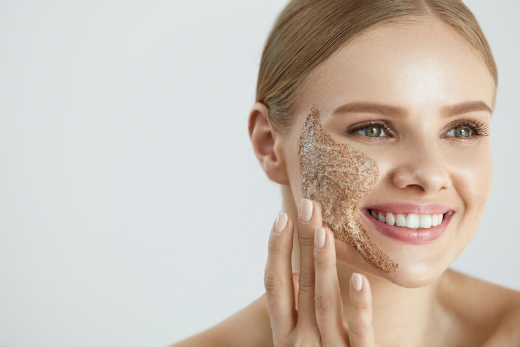 La exfoliación: indispensable para una piel bonita y sin imperfecciones.